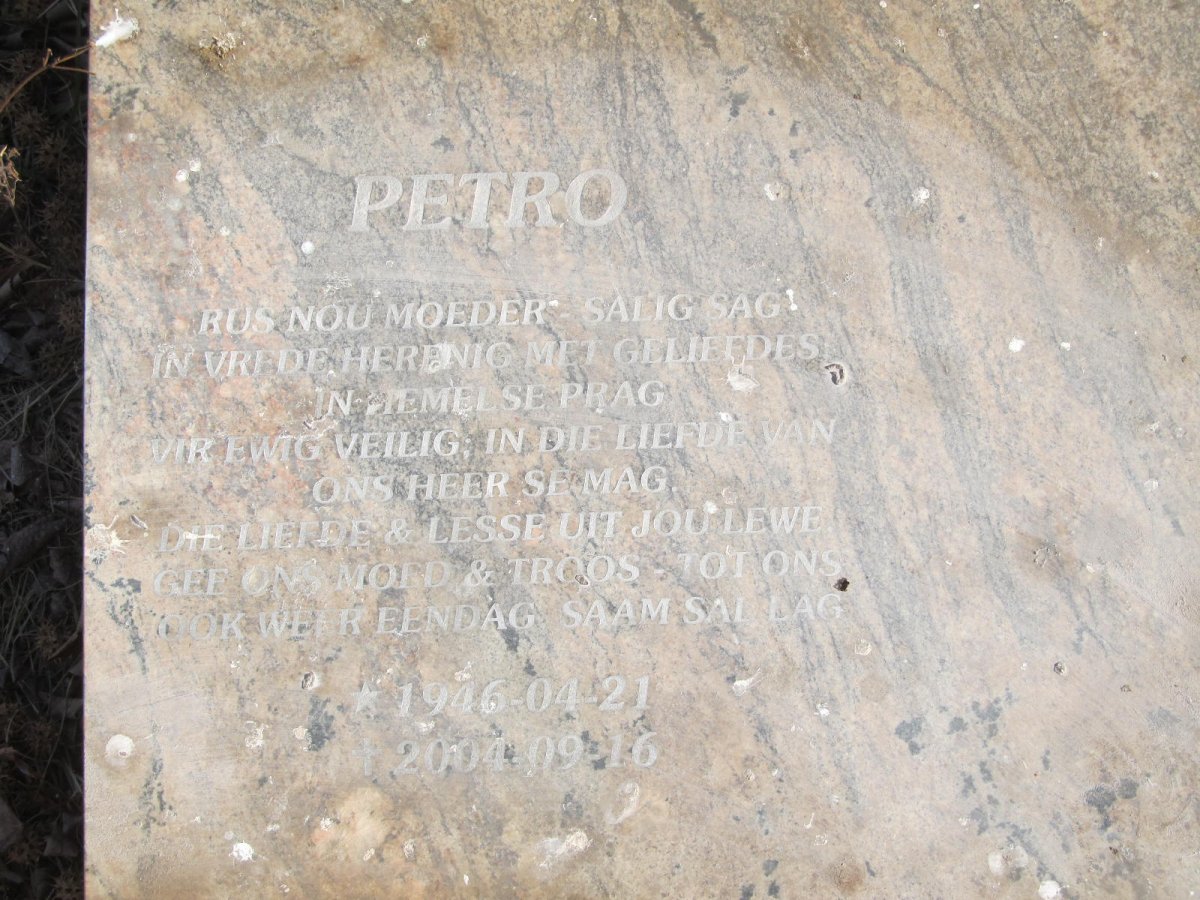 JAMES Alan 1948-1996 &amp; Petro 1946-2004