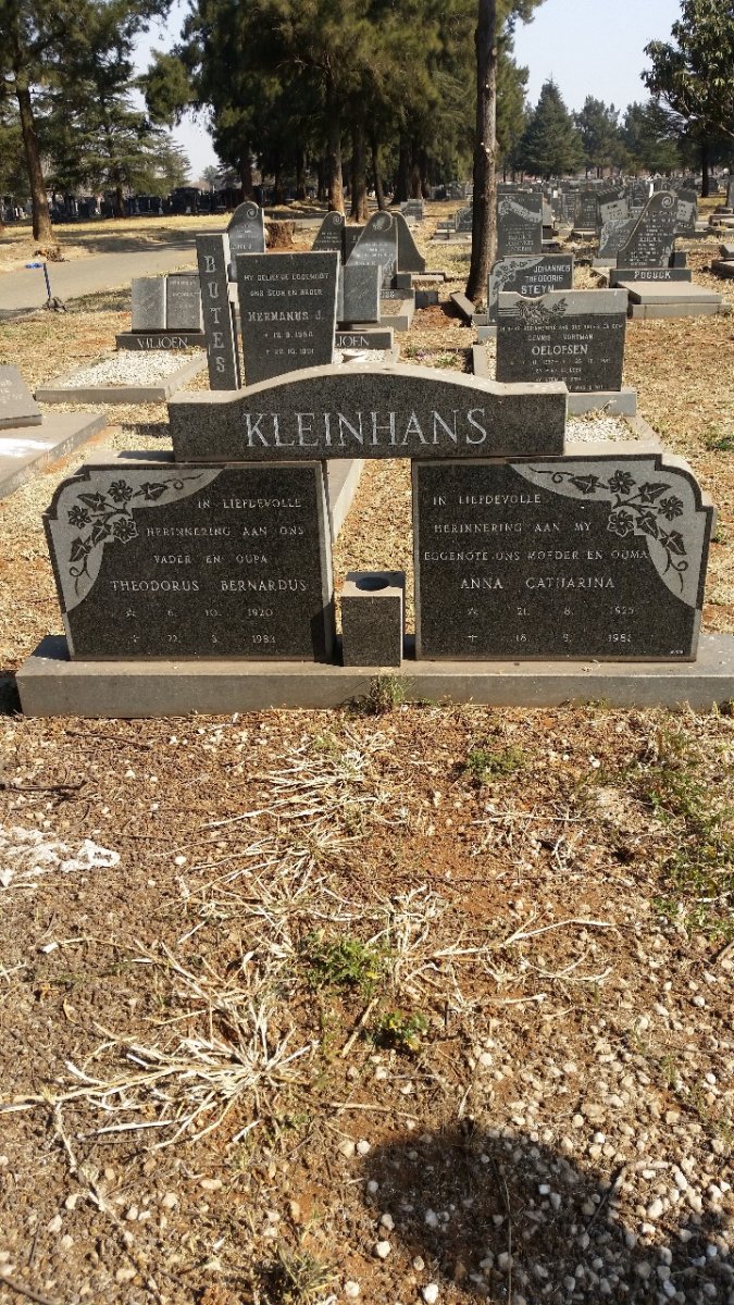 KLEINHANS Theodorus Bernardus 1920-1983 &amp; Anna Catharina 1925-1984