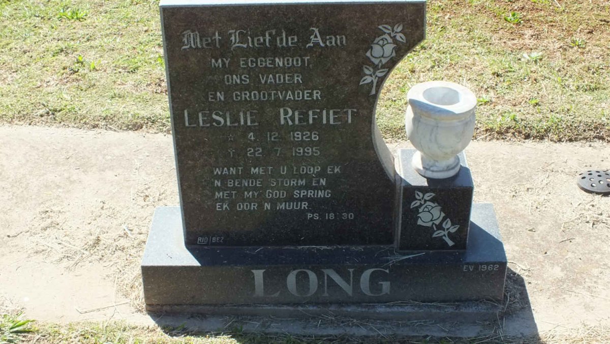 LONG Leslie Refiet 1926-1995