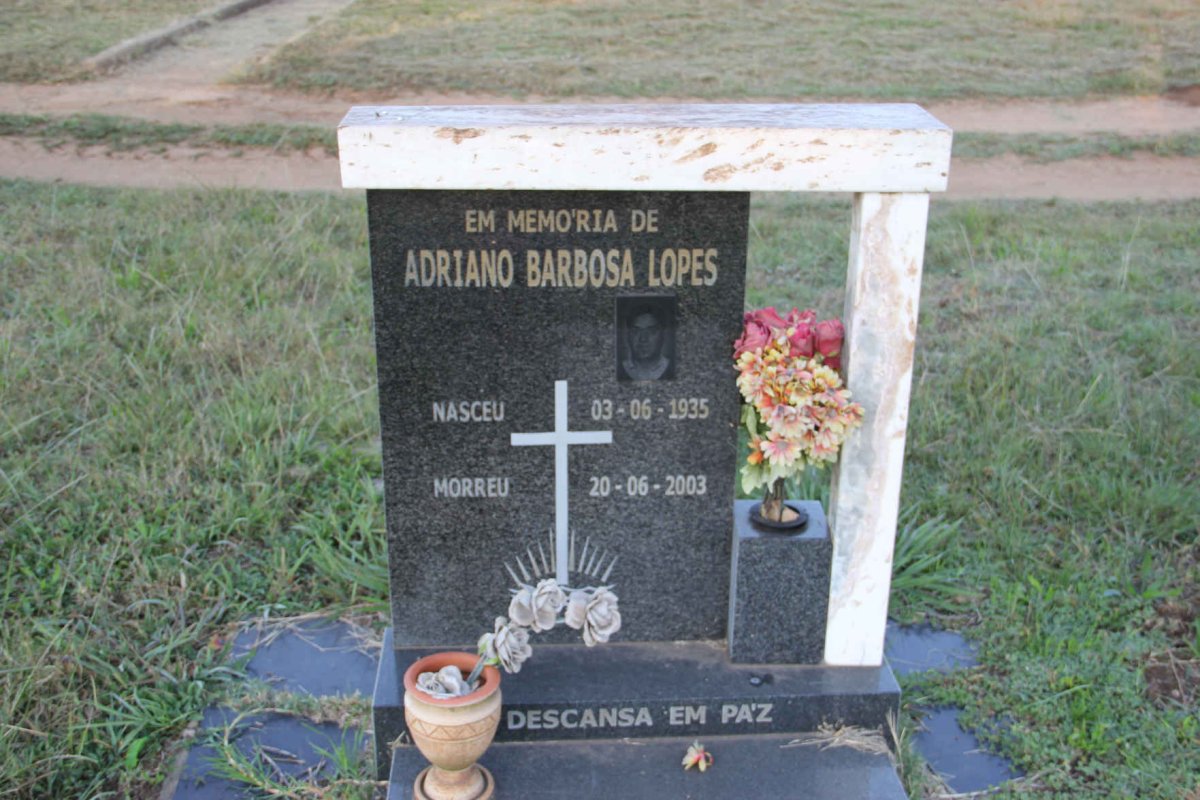 LOPES Adriano Barbosa 1935-2003