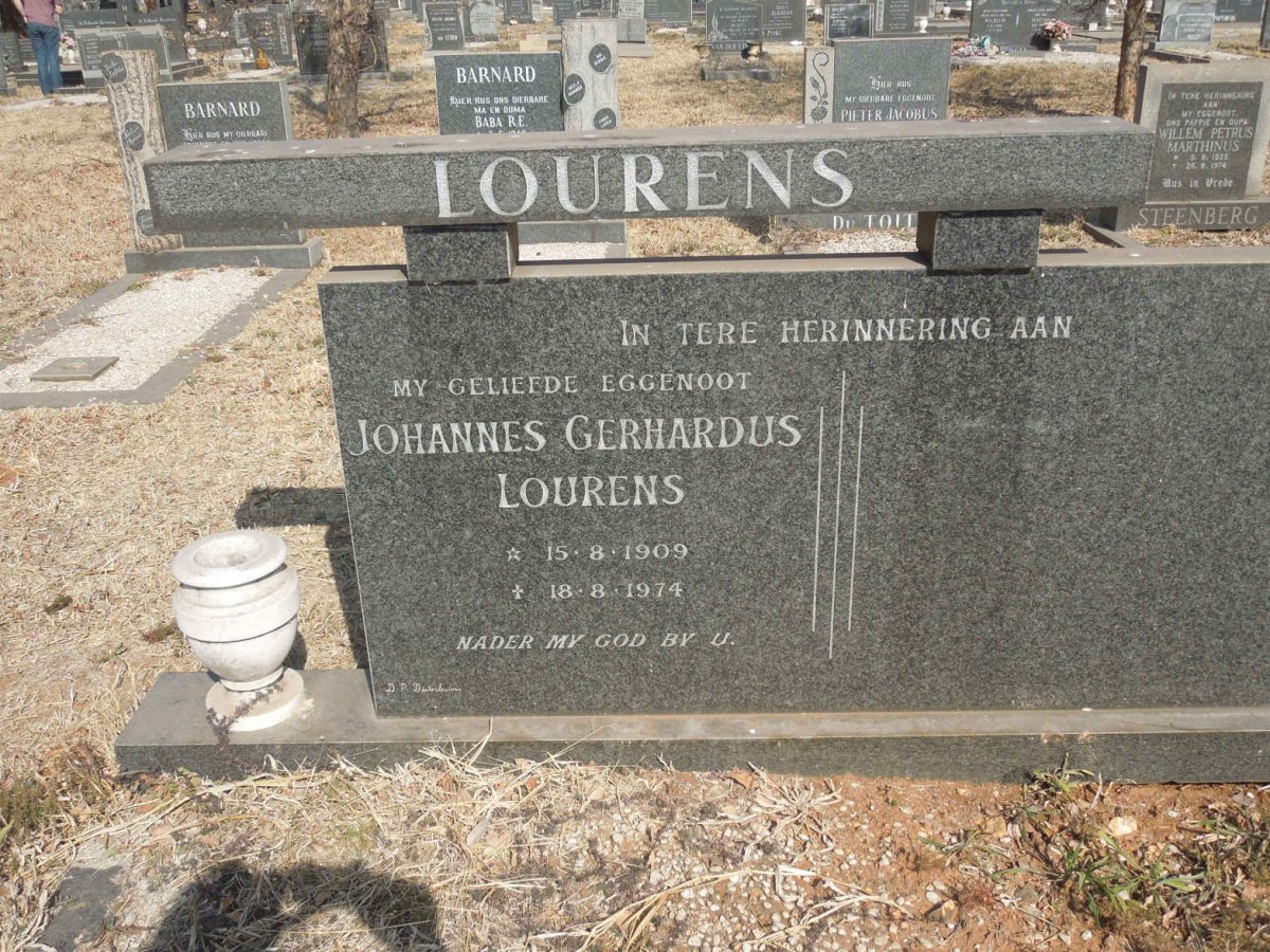 LOURENS Johannes Gerhardus 1909-1974