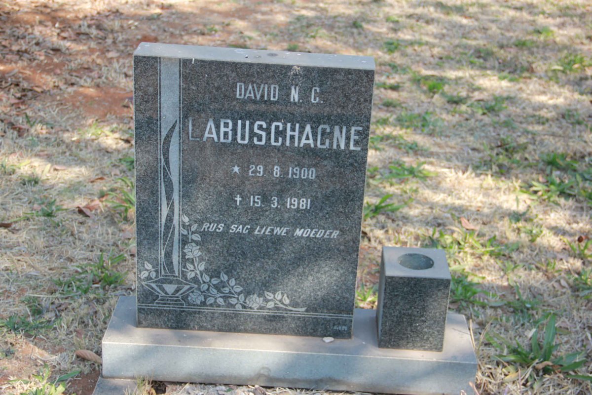 LABUSCHAGNE David N.C. 1900-1981