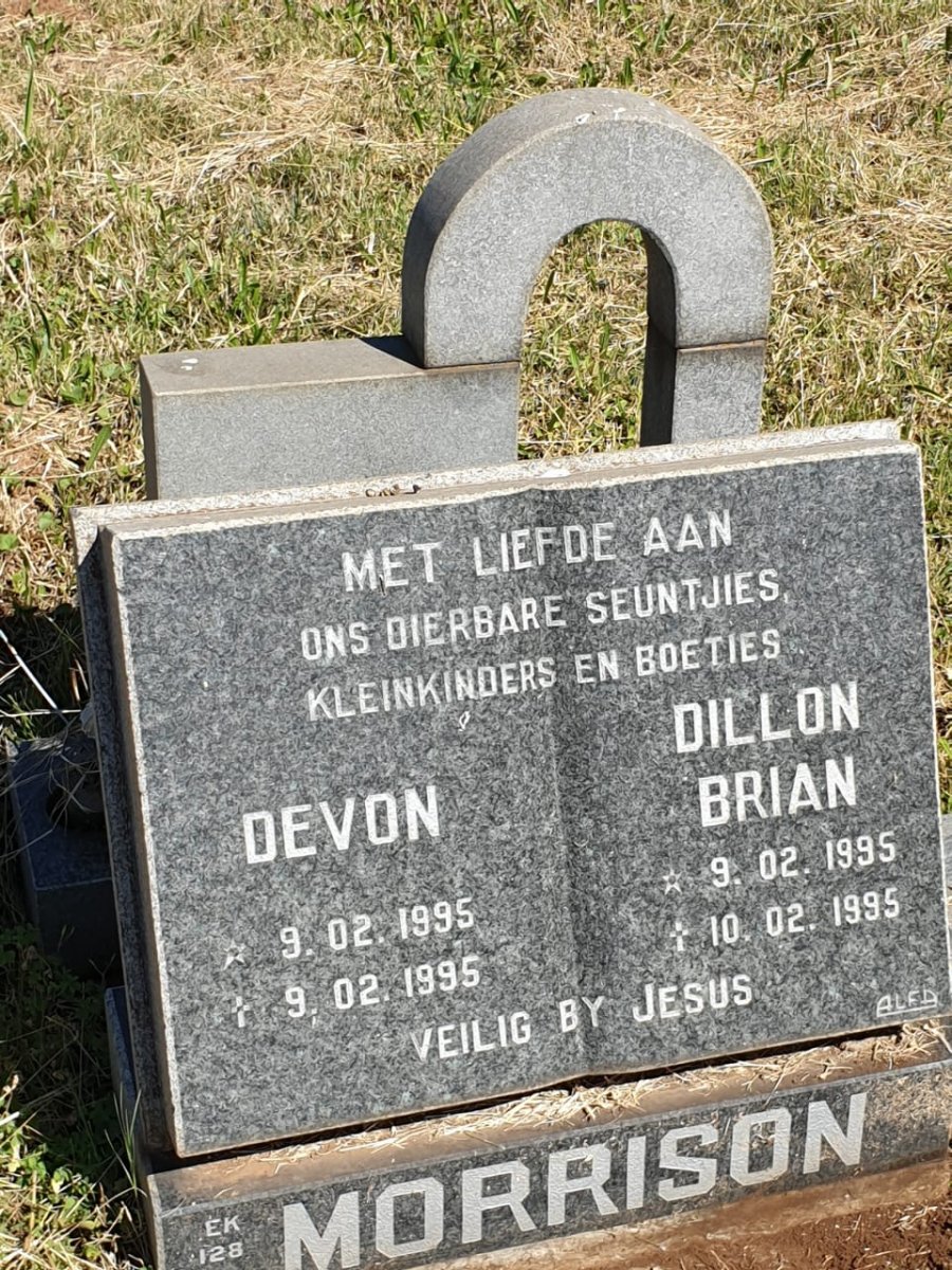 MORRISON Devon 1995-1995 :: MORRISON Dillon Brian 1995-1995
