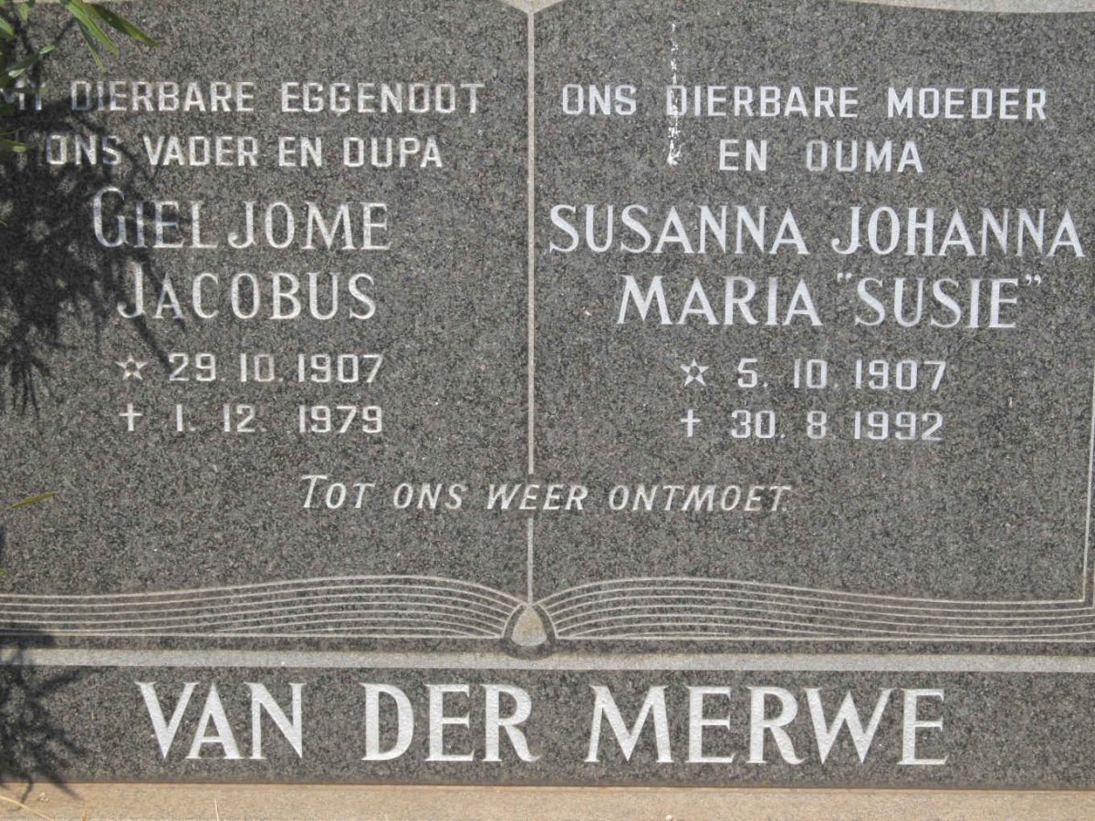 MERWE Gieljome Jacobus, van der 1907-1979 &amp; Susanna Johanna Maria 1907-1992