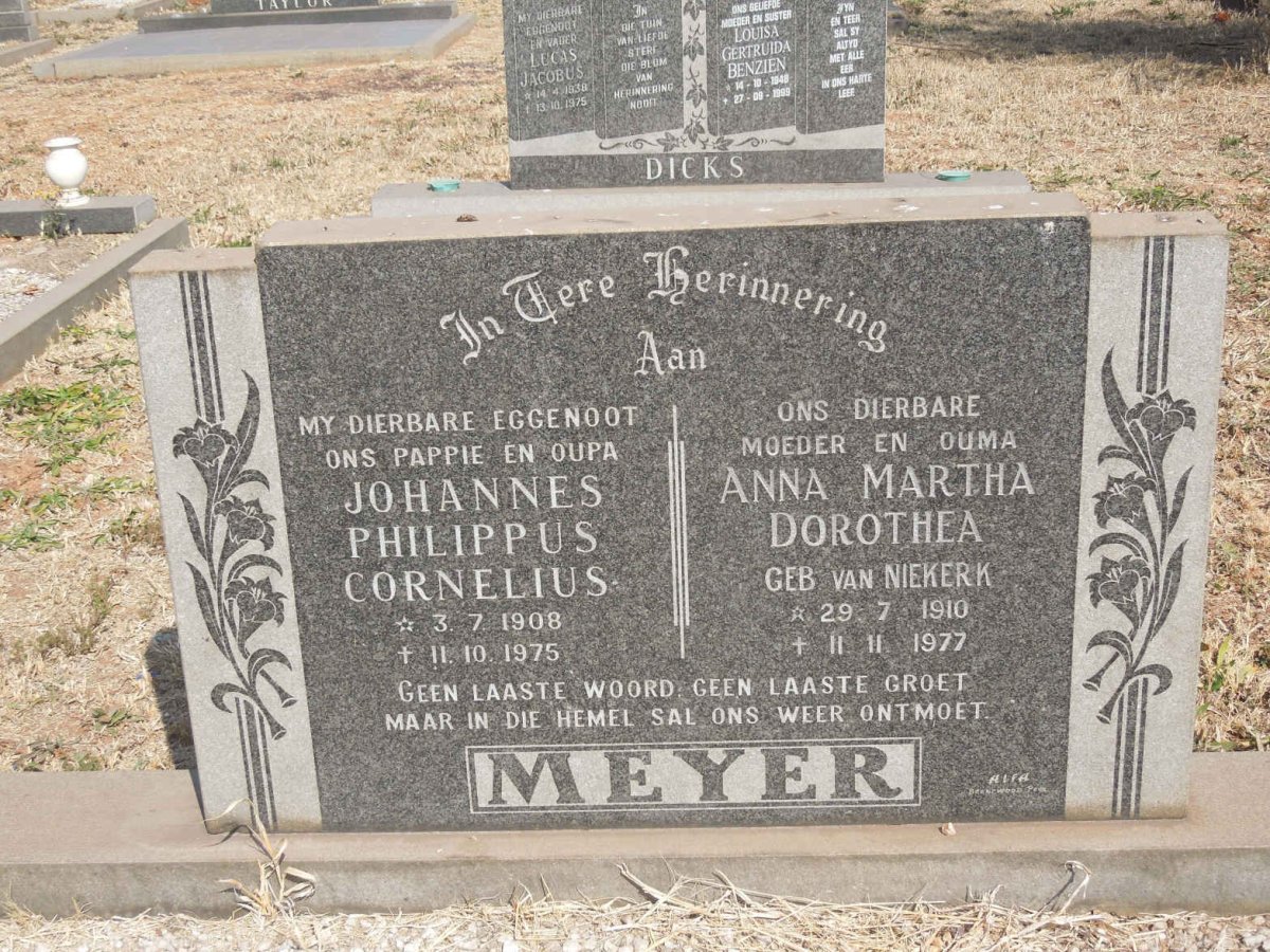 MEYER Johannes Philippus Cornelius 1908-1975 &amp; Anna Martha Dorothea VAN NIEKERK 1910-1977