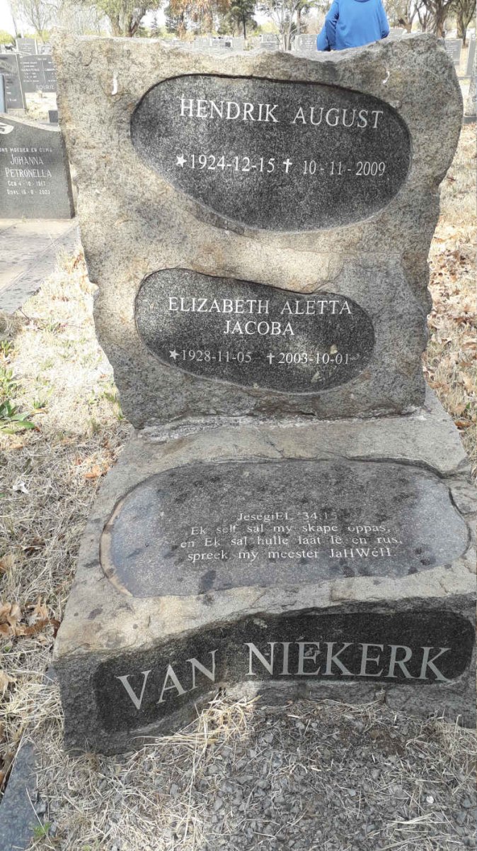 NIEKERK Hendrik August, van 1924-2009 &amp; Elizabeth Aletta Jacoba 1928-2003