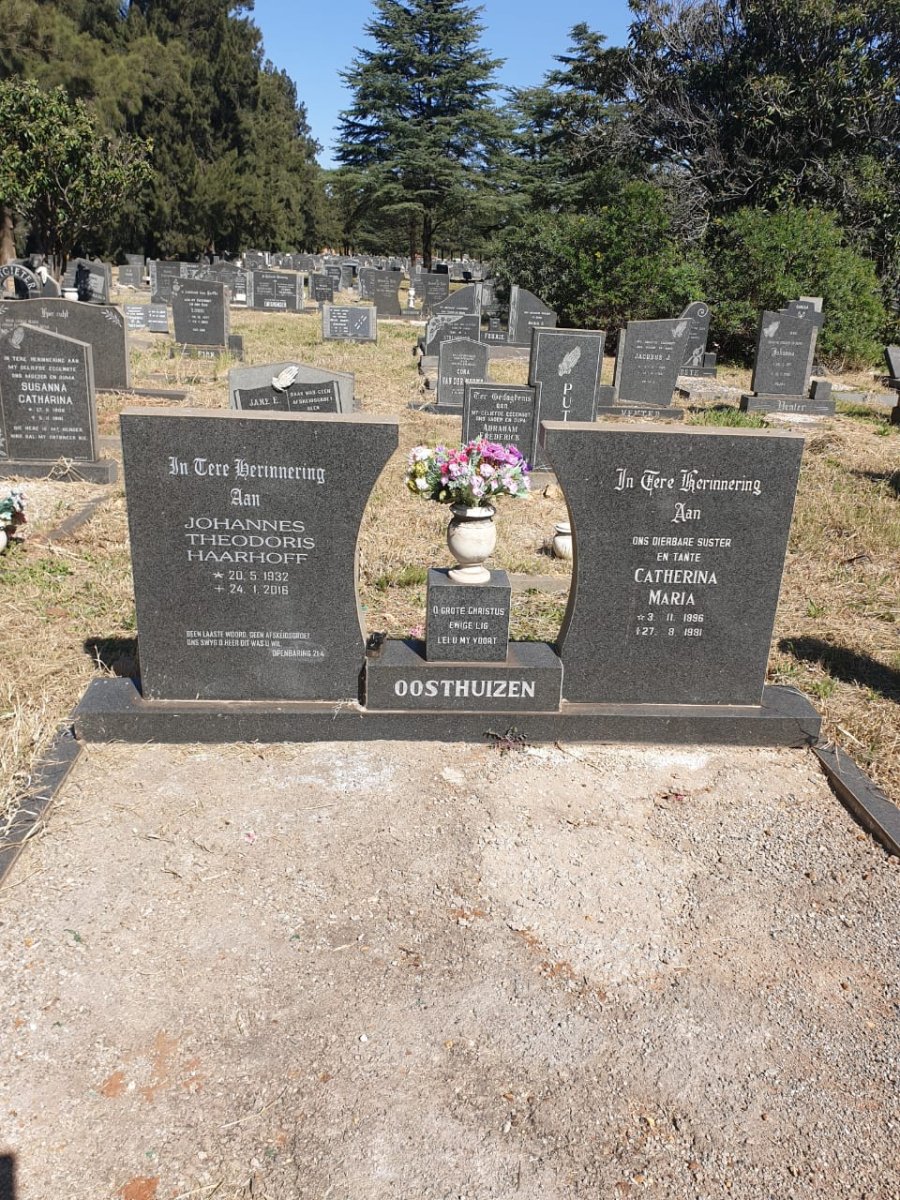 OOSTHUIZEN Catherina Maria 1896-1981 :: OOSTHUIZEN Johannes Theodoris Haarhoff 1932-2016
