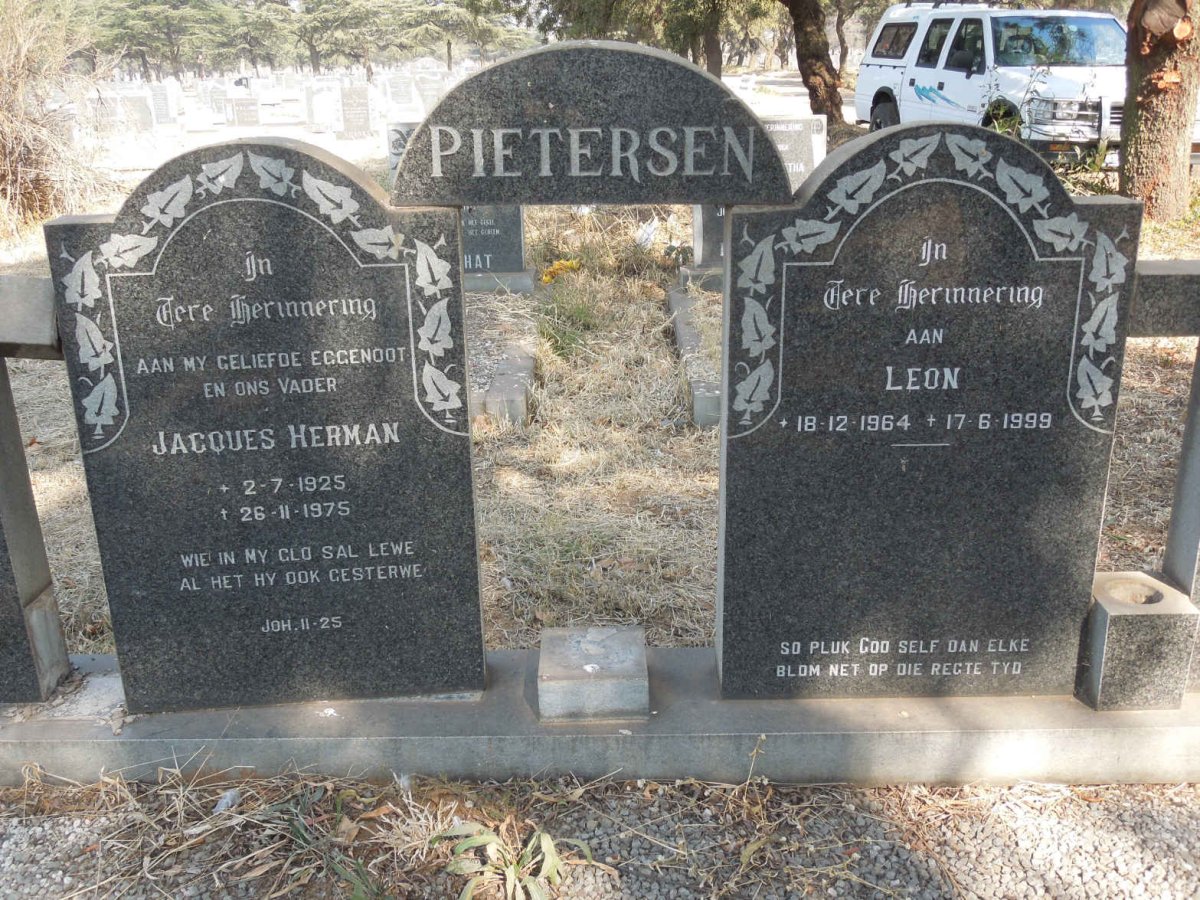 PIETERSEN Jacques Herman 1925-1975 :: PIETERSEN Leon 1964-1999