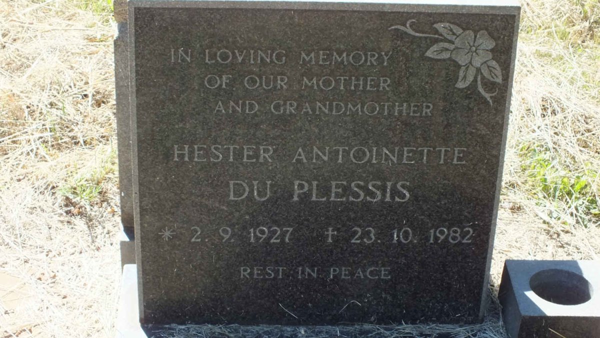 PLESSIS Hester Antoinette, du 1927-1982
