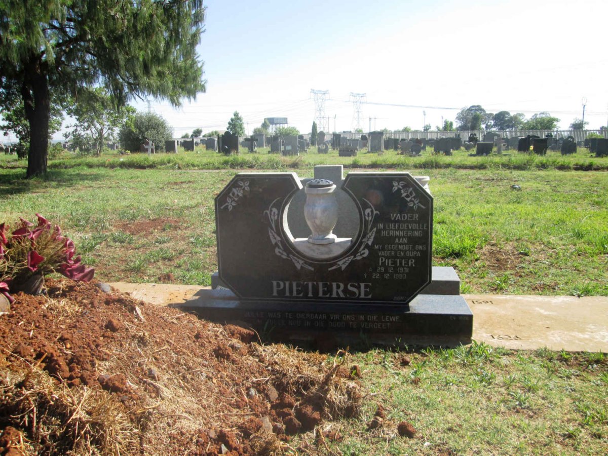PIETERSE Pieter 1931-1993