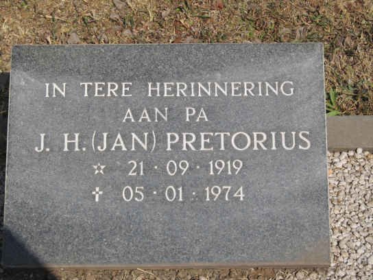 PRETORIUS J.H. 1919-1974 &amp; B.W. 1920-1984