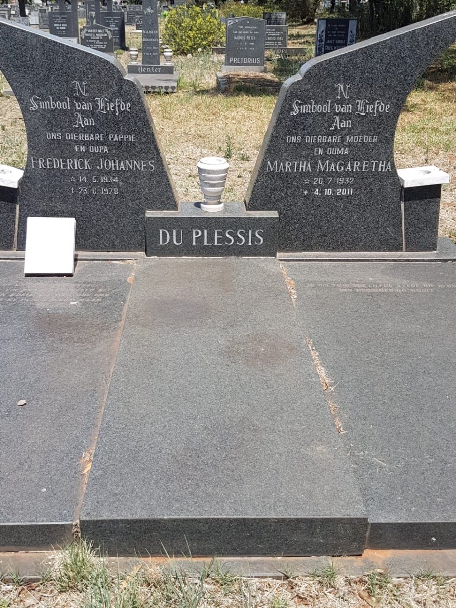 PLESSIS Frederick Johannes, du 1934-1978 &amp; Martha Magaretha 1932-2011