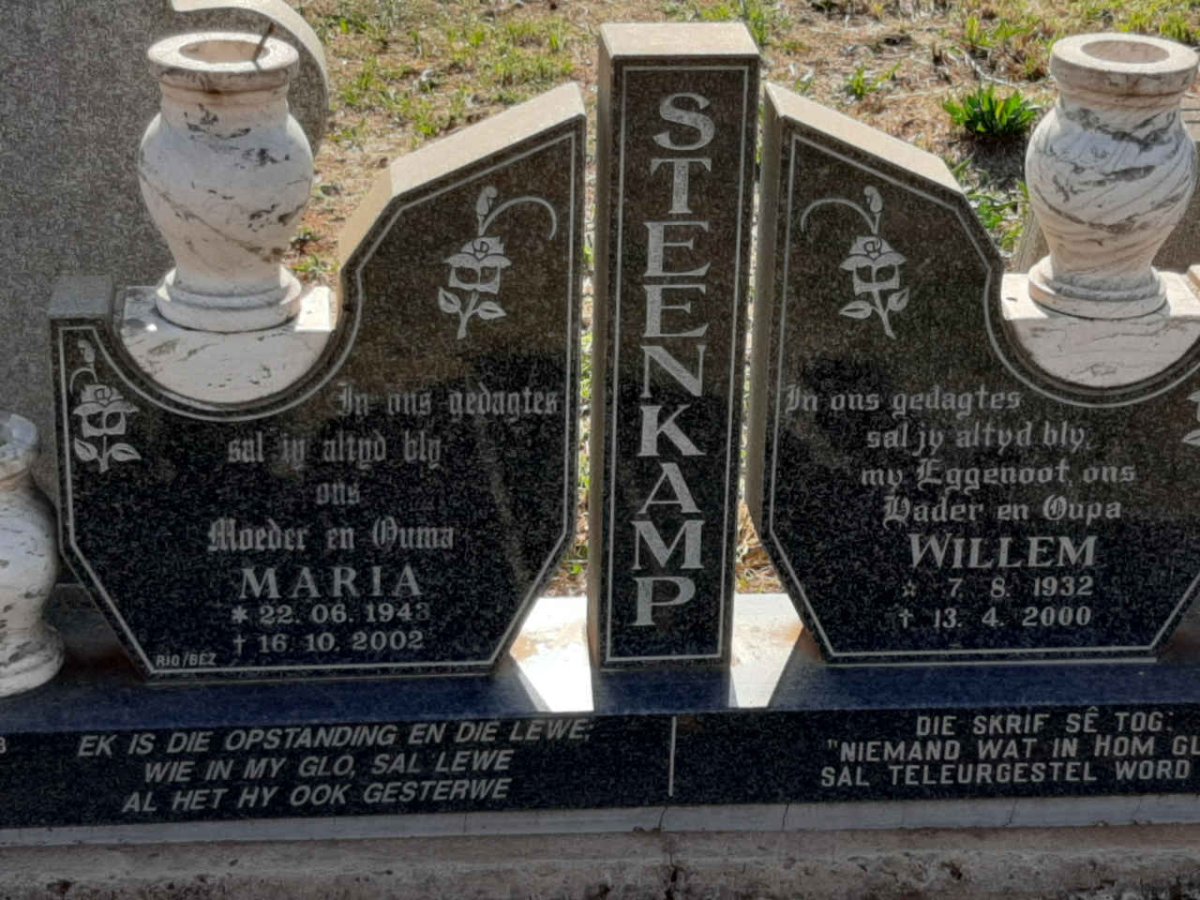 STEENKAMP Willem 1932-2000 & Maria 1943-2002