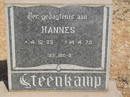 STEENKAMP Hannes 1933-1975