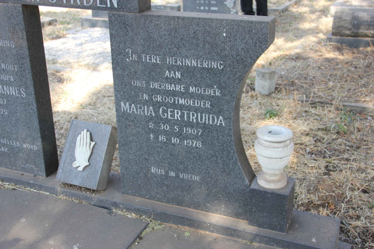 STADEN Petrus Johannes, van 1907-1975 &amp; Maria Gertruida 1907-1978