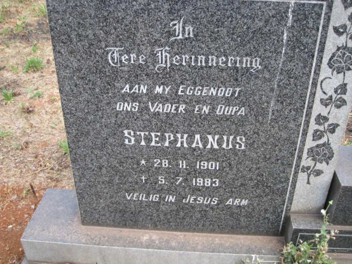 STRYDOM Stephanus 1901-1983 &amp; Gesina Cornelia 1909-1997