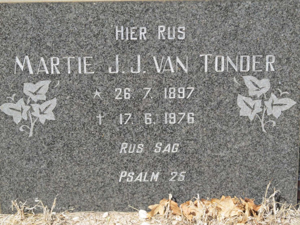TONDER Martie J.J., van 1897-1976