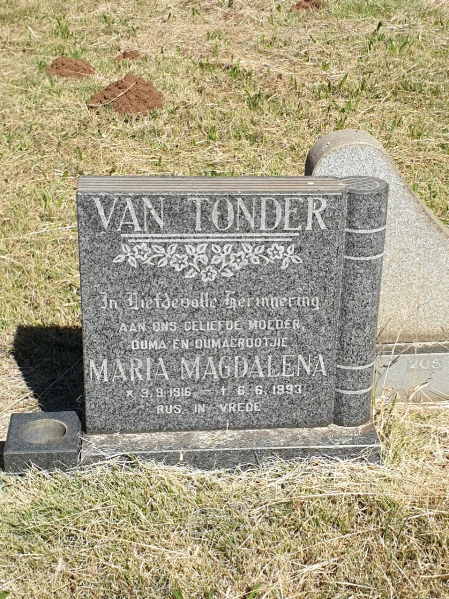 TONDER Maria Magdalena, van 1916-1993