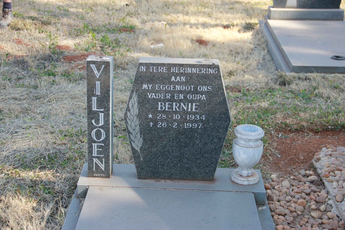 VILJOEN Bernie 1934-1997