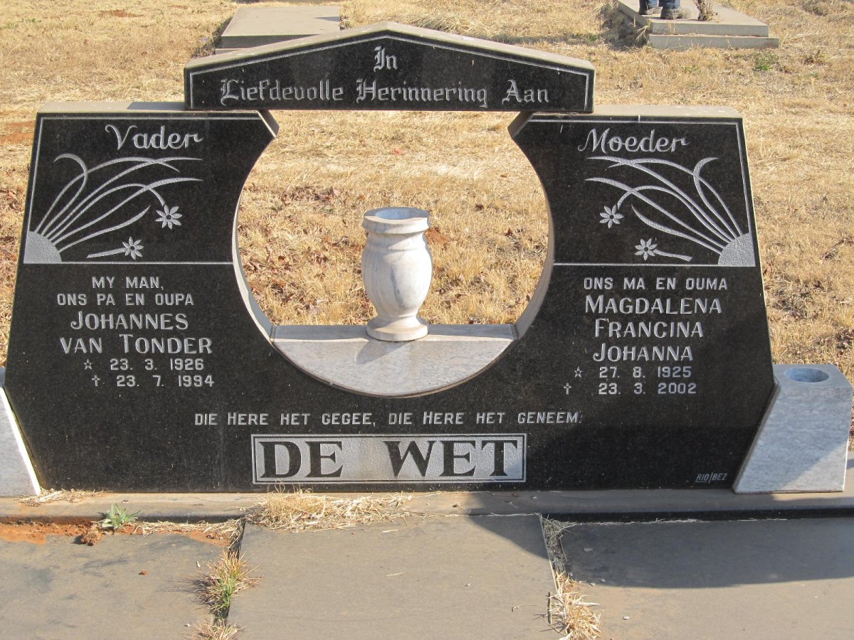 WET Johannes van Tonder, de 1926-1994 &amp; Magdalena Francina Johanna 1925-2002