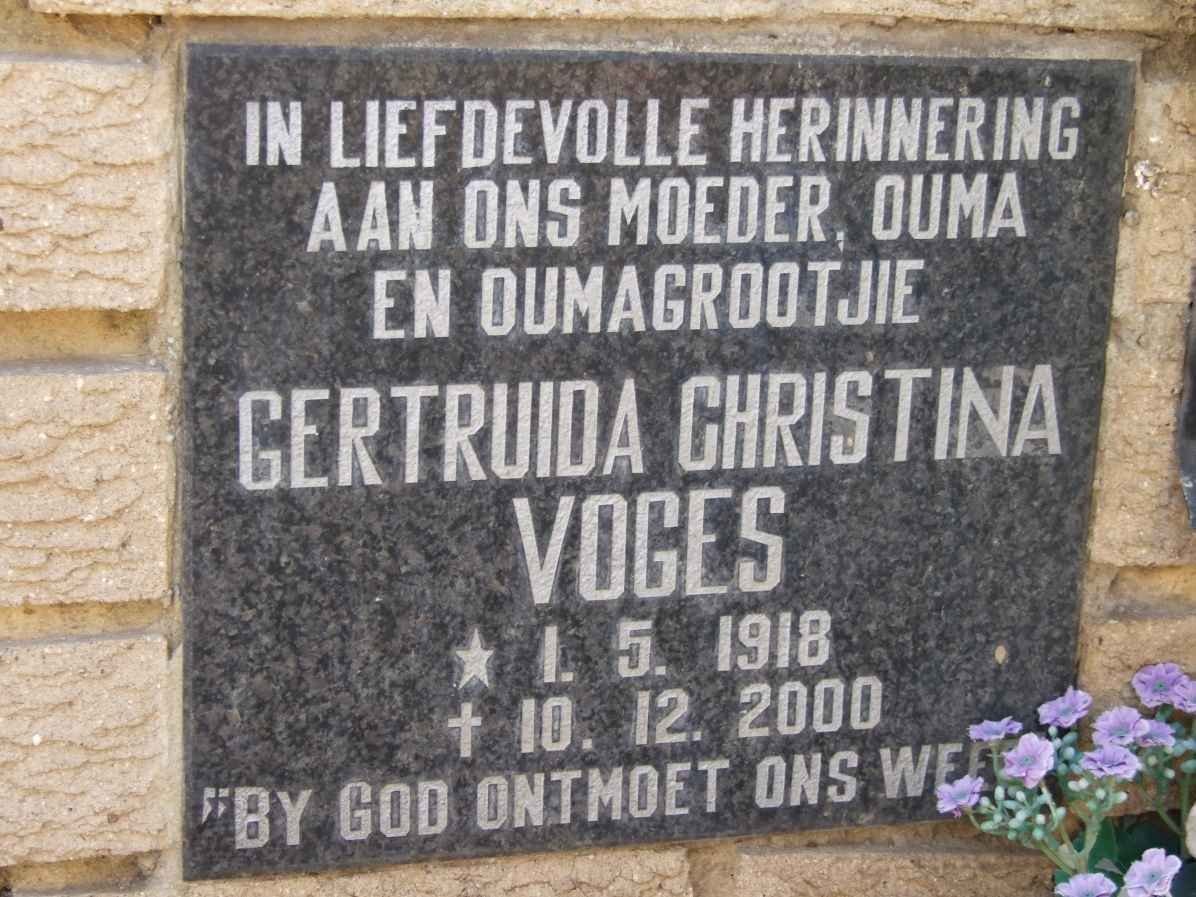 VOGES Gertruida Christina 1918-2000